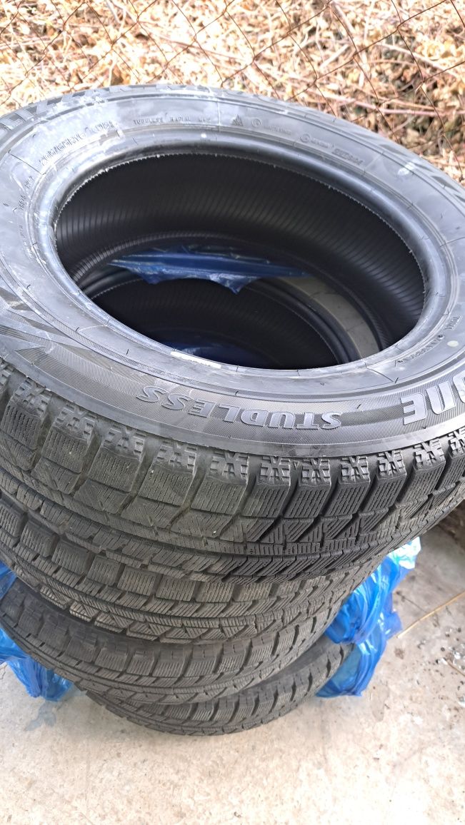 Зимние шины Bridgestone Blizzak