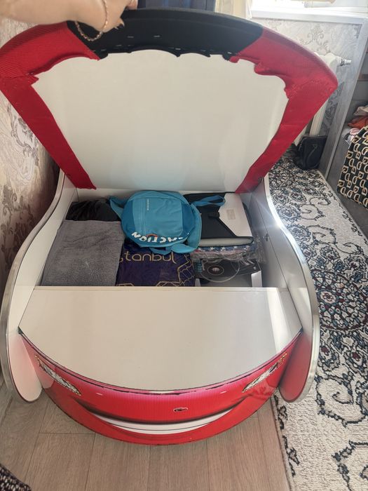 Detski mowinali krovat sotiladi