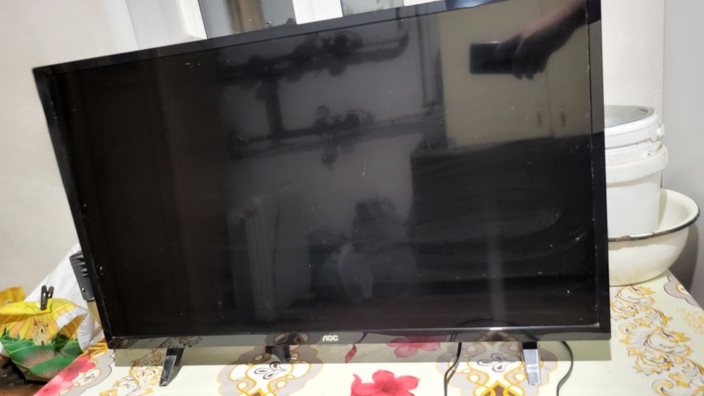 Телевизор в рабочем состоянии