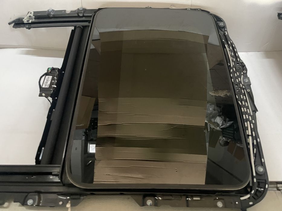 Trapa panoramic BMW seria 4 G26 panoramic grand coupe