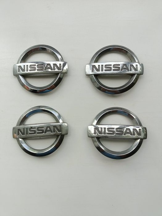 Продам эмблемы "NISSAN"