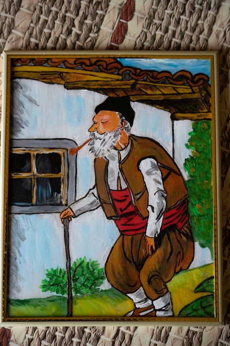 Картини върху огледала с акрилни бои