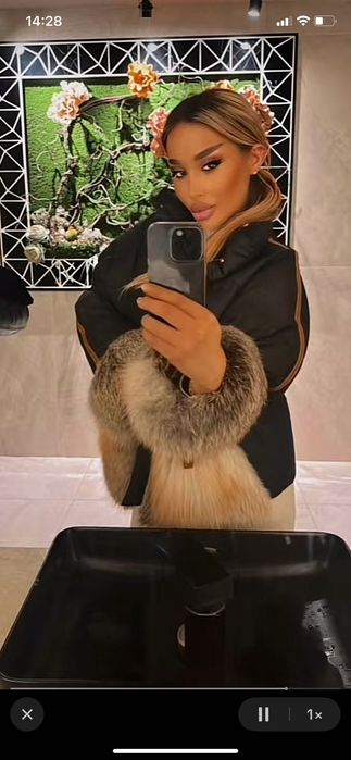 Loewe яке с естествен косъм и гъши пух