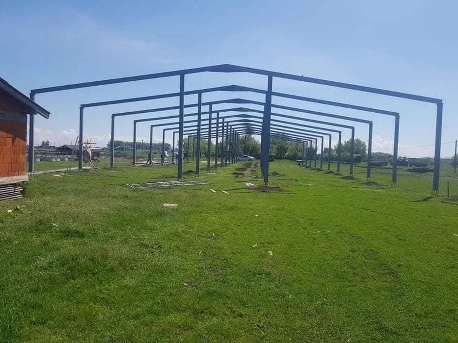 Vand structuri metalice la preț de producător