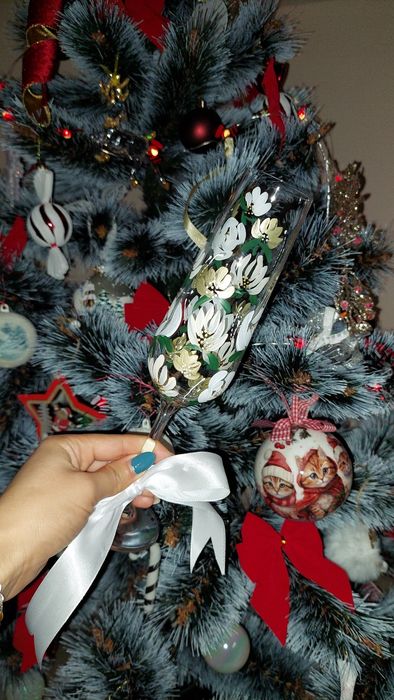 Рисувани чаши персонализирани