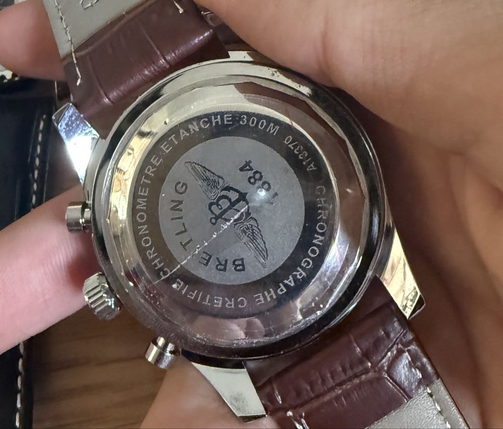 Breitling AAA часовници