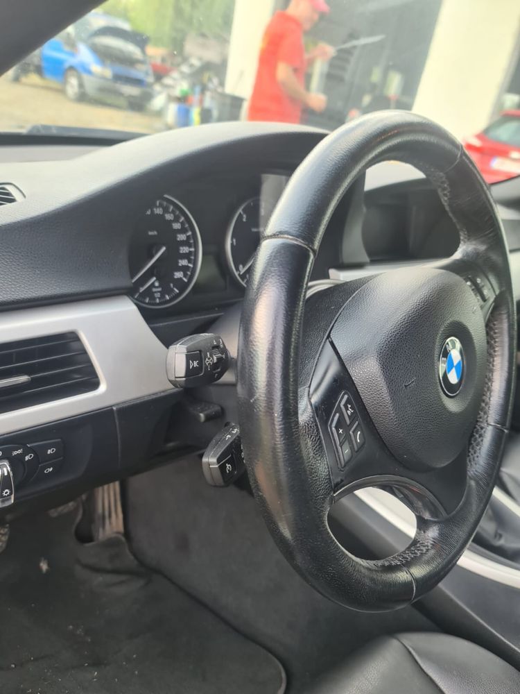 de vanzare bmw e93 2.0d