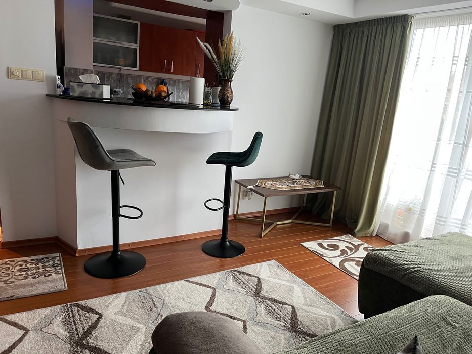Apartament de inchiriat cu 2camere etaj 3  stradă Retezatului CTurzii