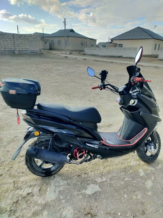 Макси мапед175куб,