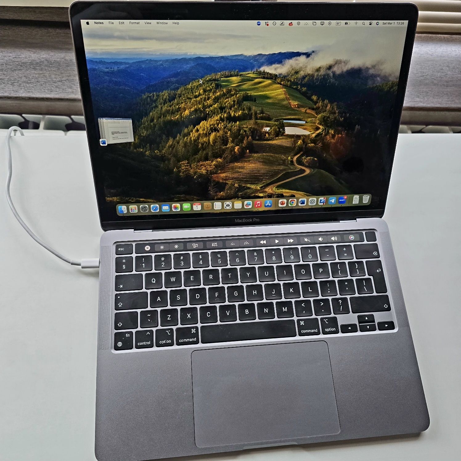 Macbook Pro M2 512gb 8gb, в гаранция!