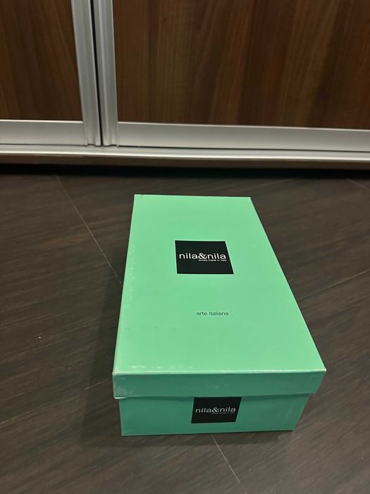 Дамски сандали на платформа в цвят мента Nadit & Nadit