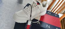 Мъжки маратонки естествена кожа Tommy Hilfiger,