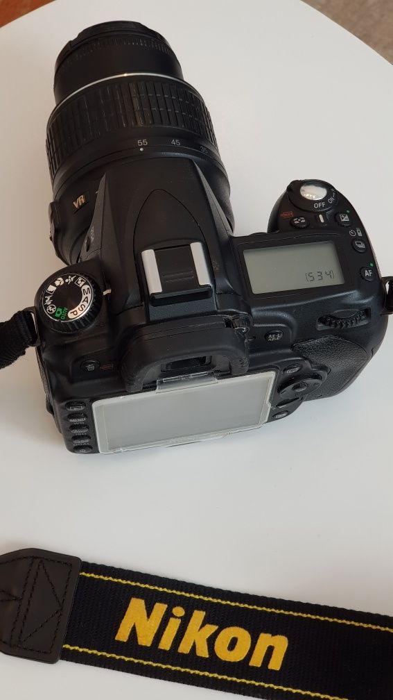 Vând camera foto DSLR Nikon D90 plus accesorii