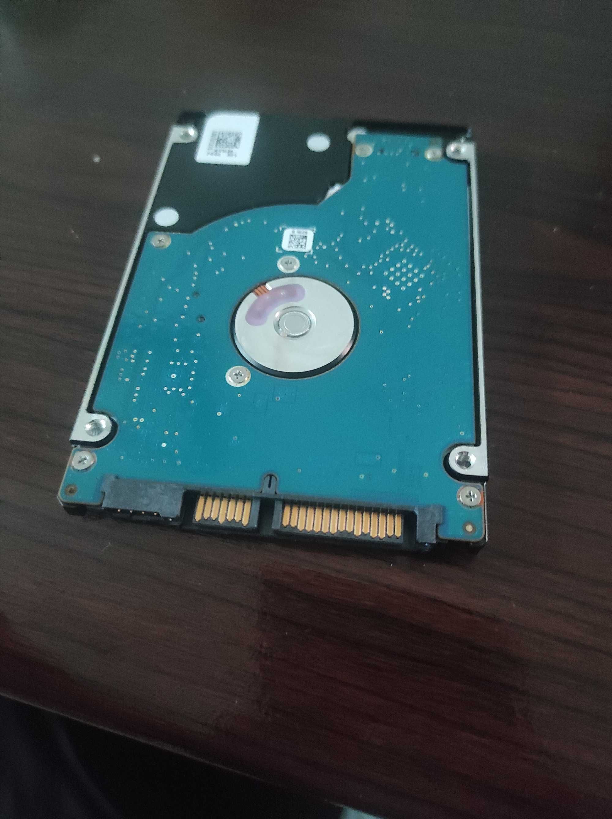 Хард диск за лаптоп 500gb Seagate 2.5", тънък диск