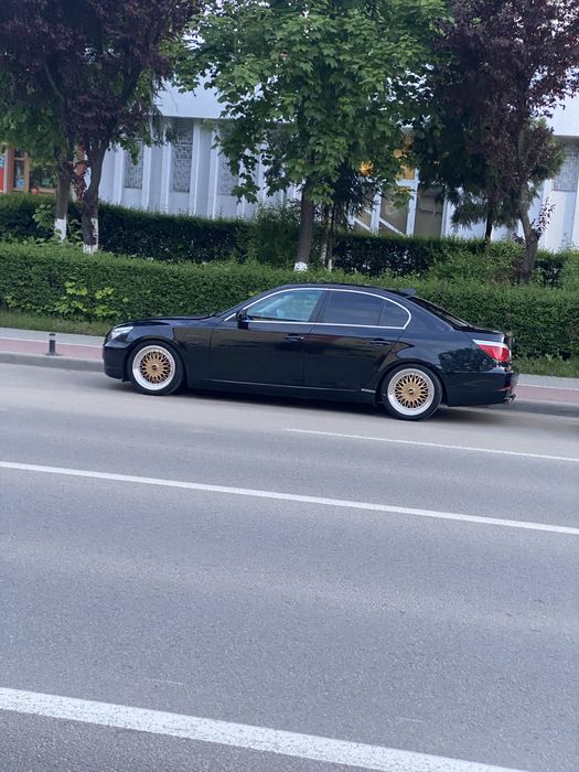 Vând BMW 520d e60 FL 2009