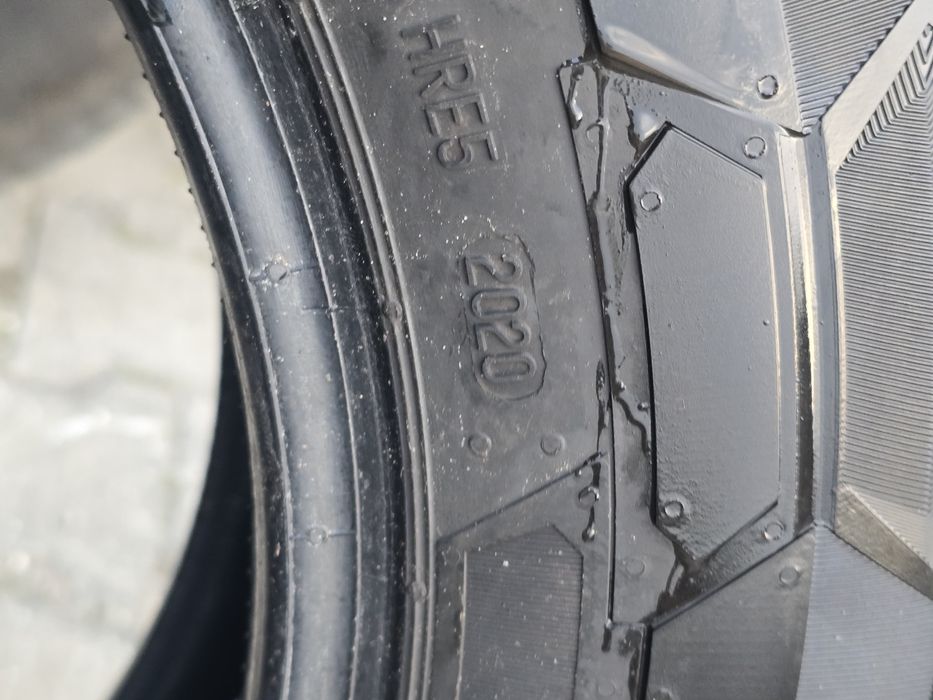 215 65 16c Continental