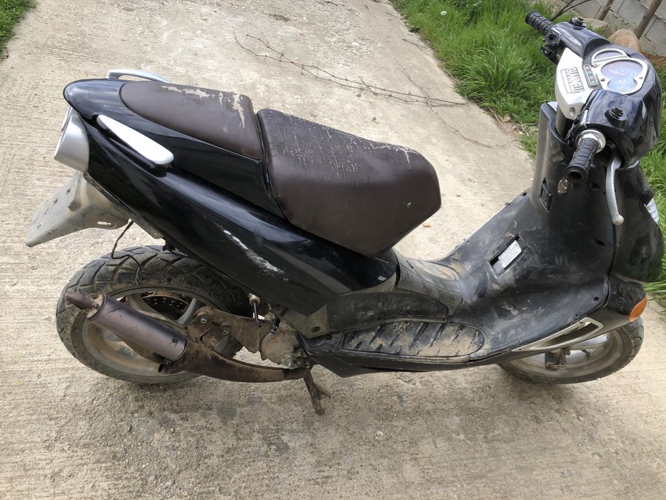 Scuter Aprilia sr50