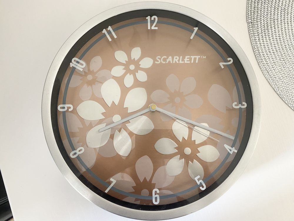 Часы настенные Scarlett