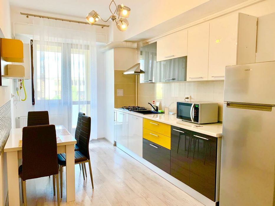 Azi! 139 lei Cazare Apartamente de Lux - Palas Mall