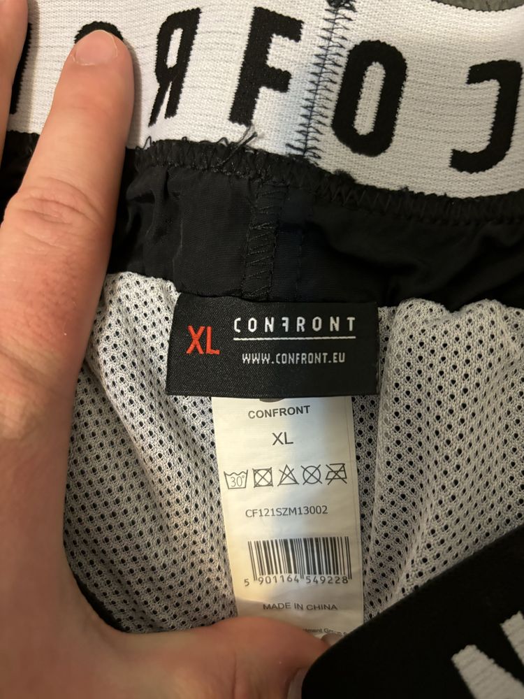 Shorts de baie negri Confront noi fara eticheta marimea XL