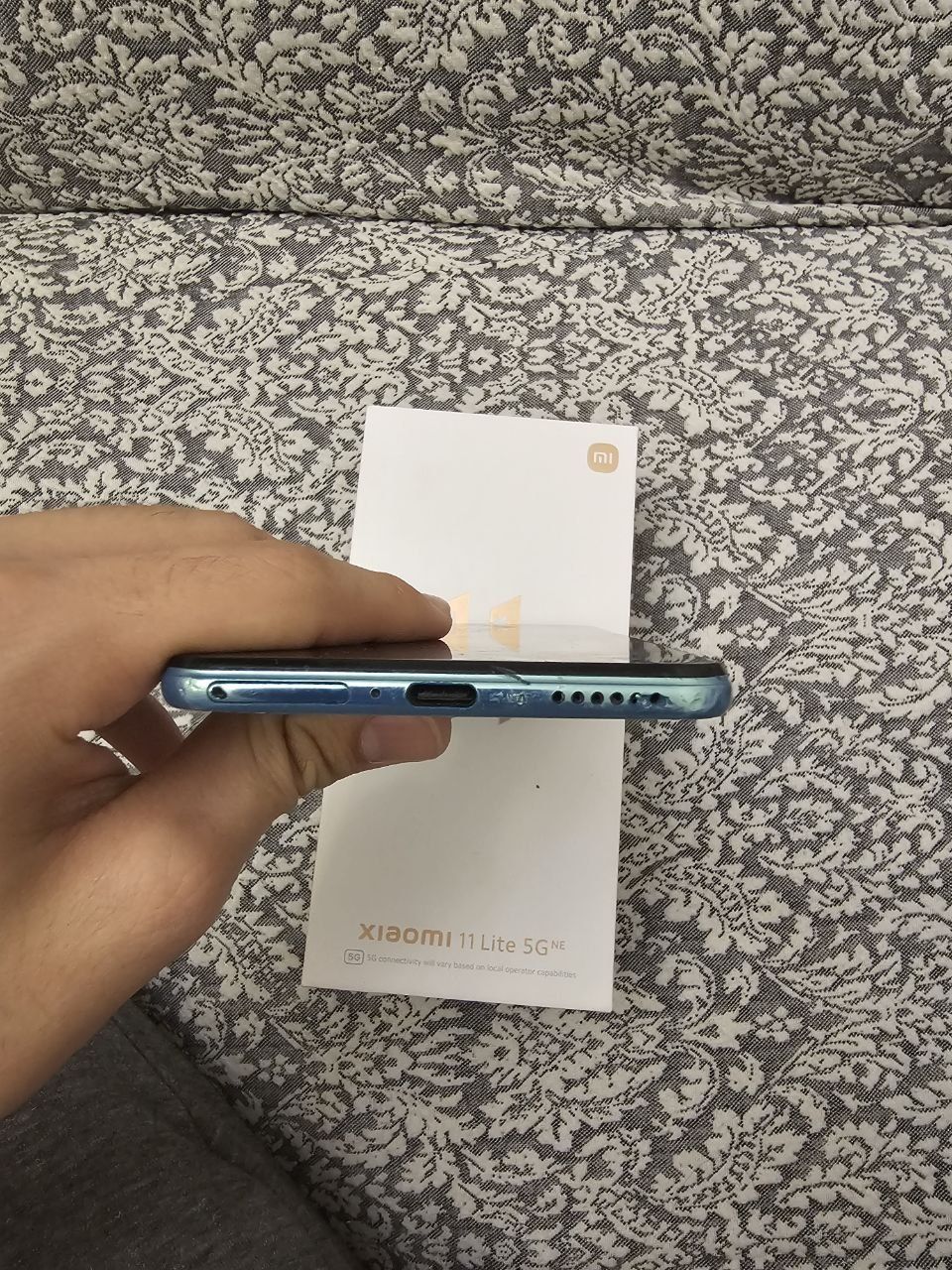 XIAOMI 11 LITE 5G sotiladi ARZON