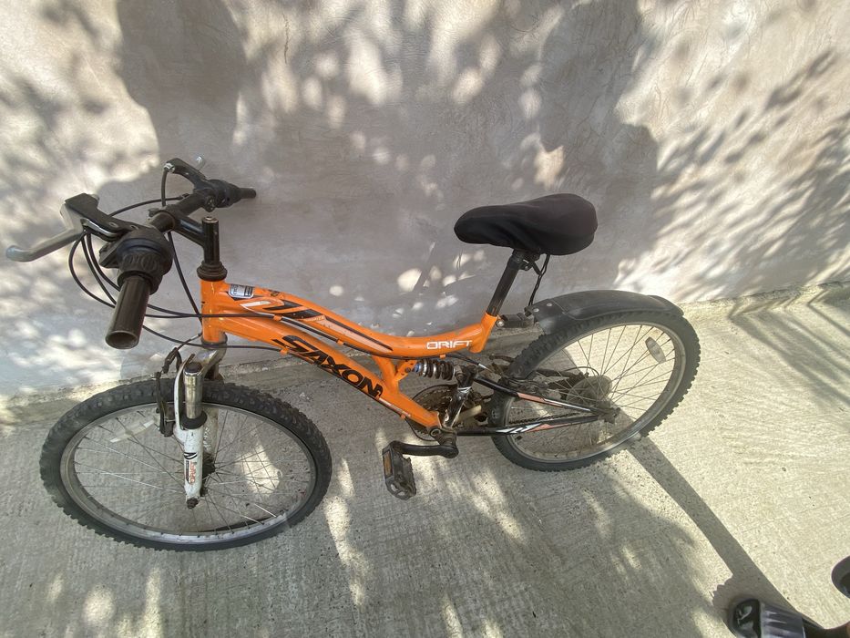 Bicicleta Saxon,buna.