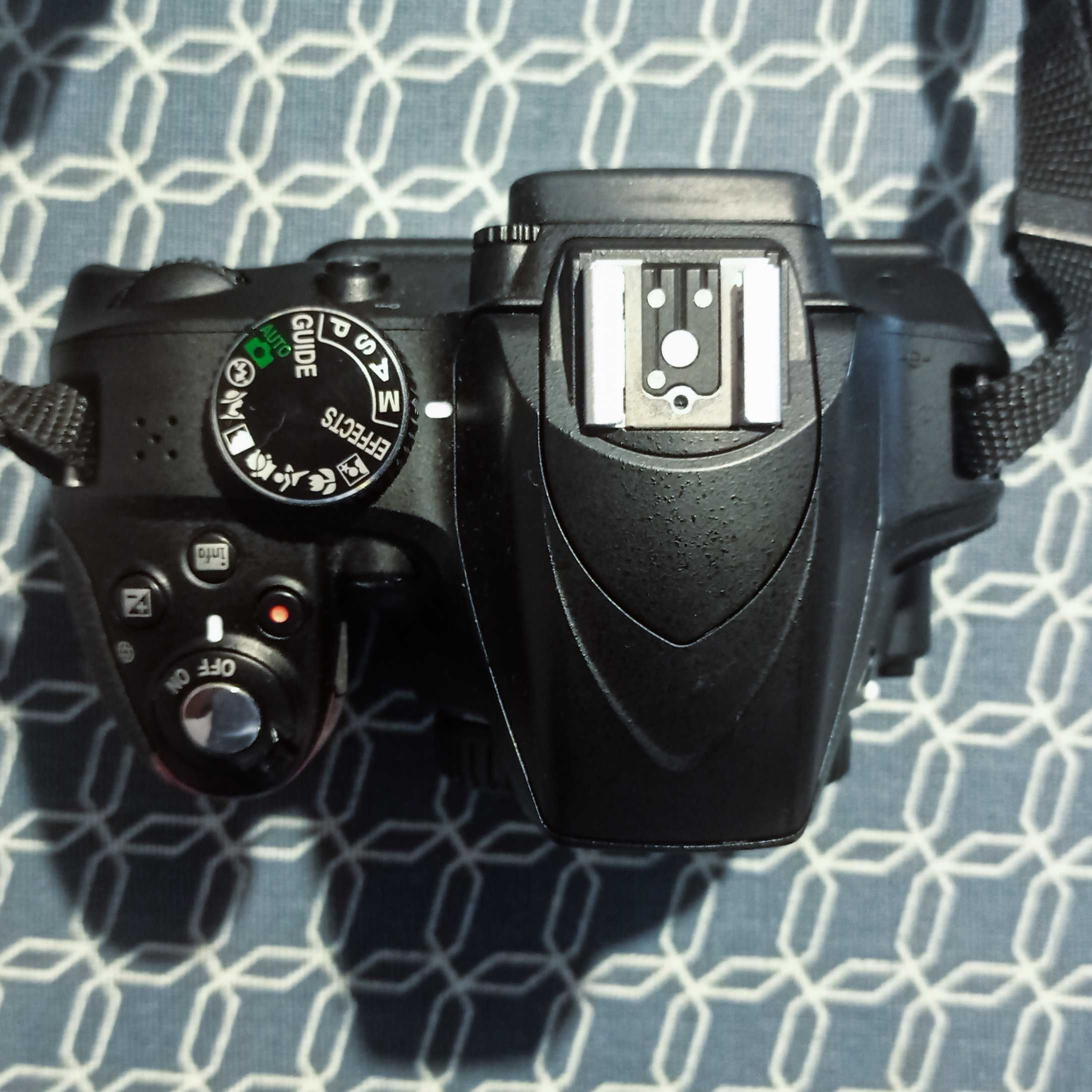 Nikon D3300 фотоапарат DSLR
