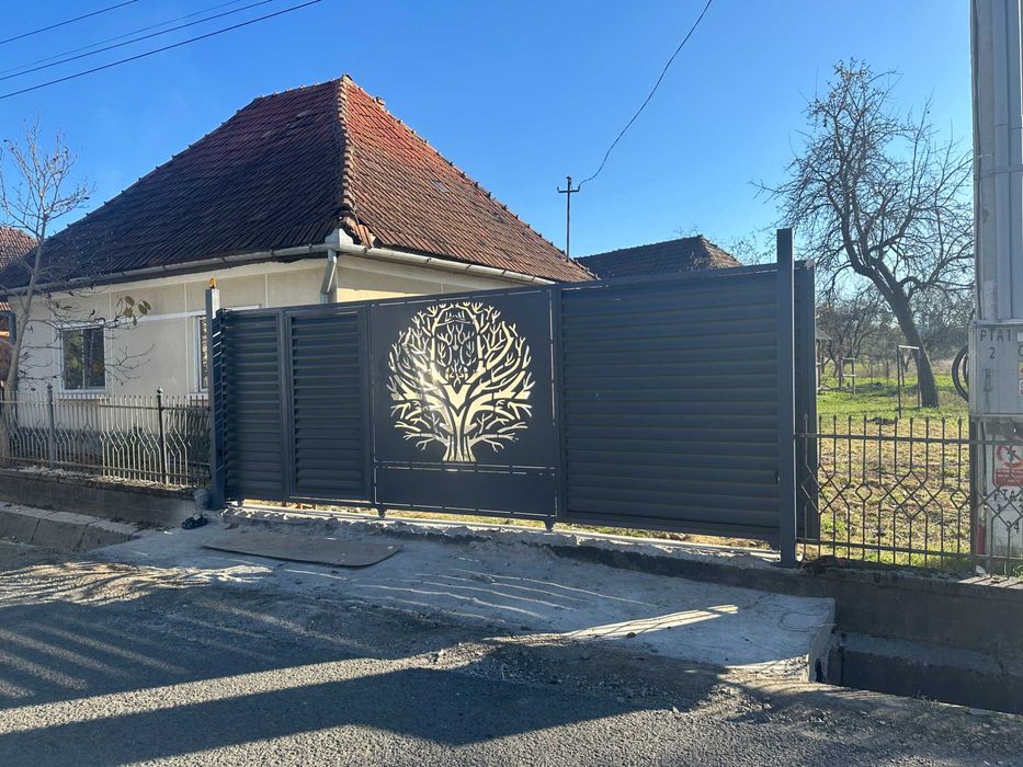 Confectii porti la comanda automatizate cu montaj inclus Bistrita