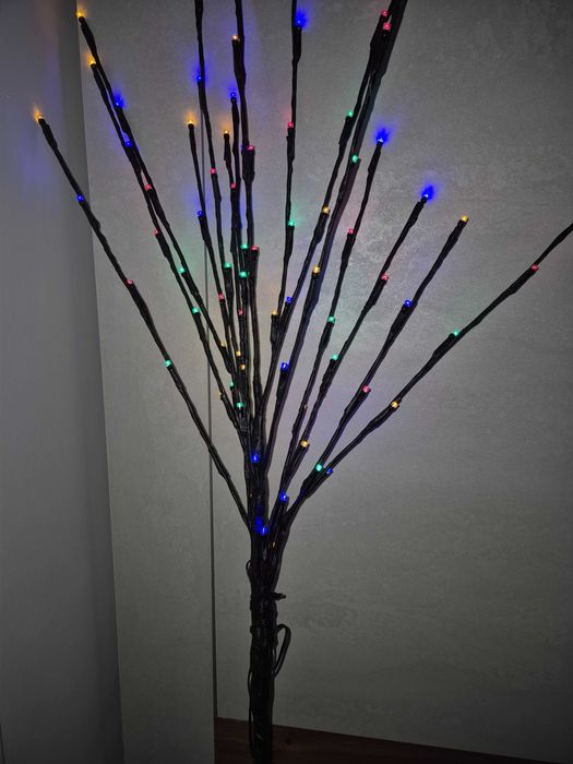 Коледно светещо дърво 110см / 80 LED топла светлина