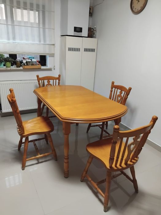 Set masa si scaune lemn masiv