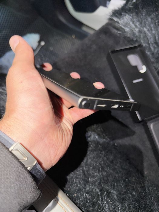 samsung s24 ultra 12.256g hotira holati zor oqip tel qlila