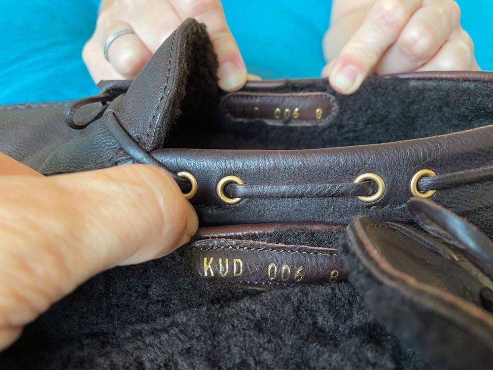 PRADA The Original Car Shoe Loafers кожени мокасини размер 8 - 42