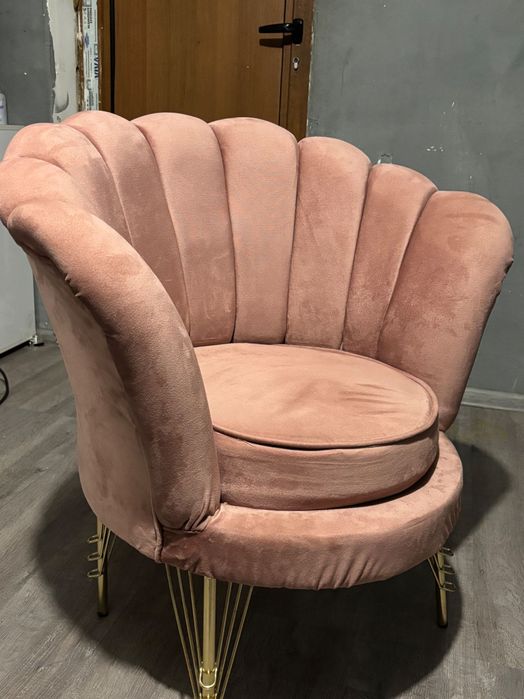 Кресло в цвят пепел от рози 60 ×62 ×87h см