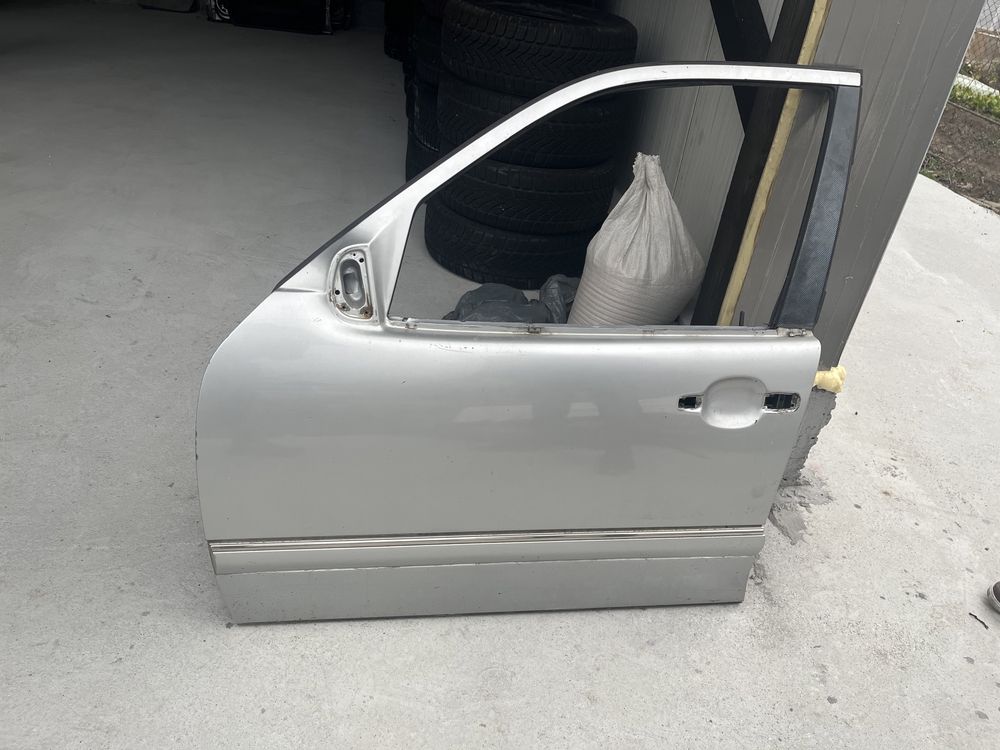 Капак врати огледало мерцедес w210 Е-класа