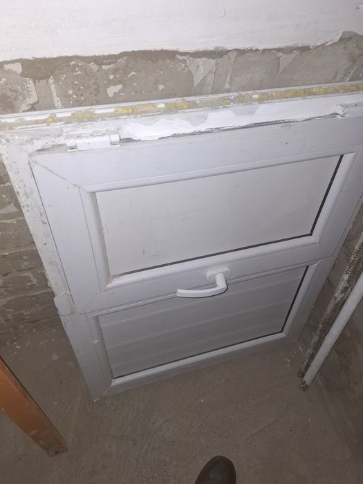 Продам пластиковое окно