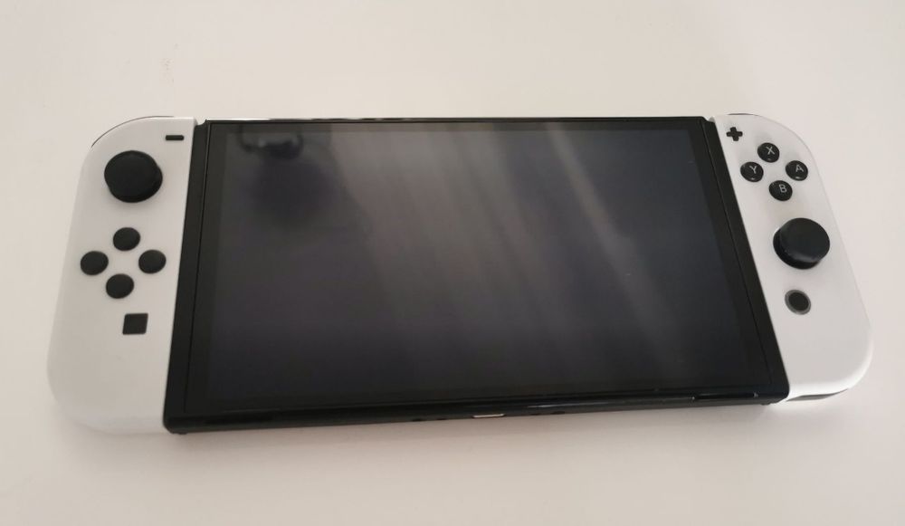 Nintendo switch OLED GARANTIE 2 ANI