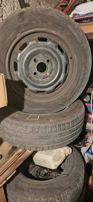 Гуми с джанти 14