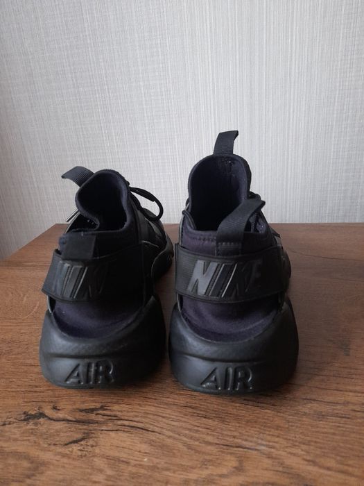 Nike Huarache маратонки 39- 40 номер.