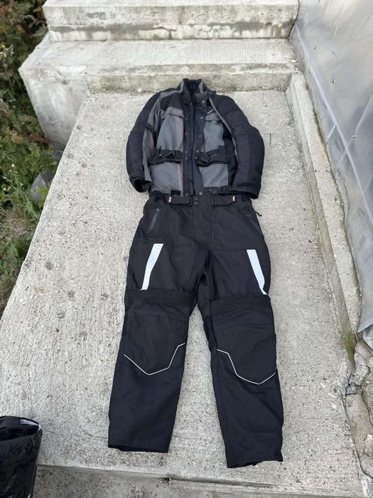 Якета за мотори.