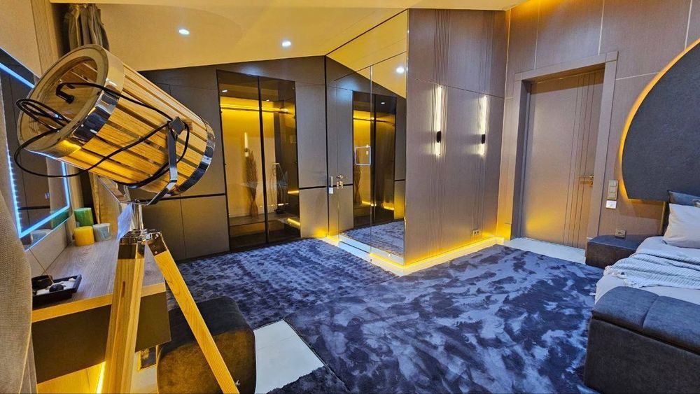 Продается 3х ком квартира, ЖК Poytaxt Gavhari, ор-р: Basri Baba, 100м²