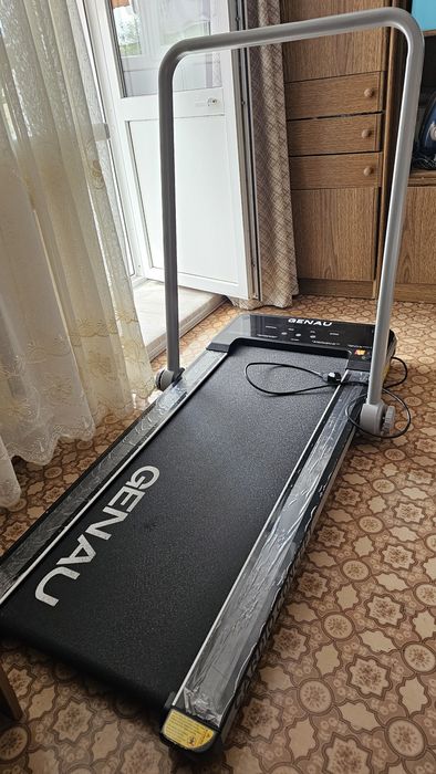 Беговую дорожку б/у