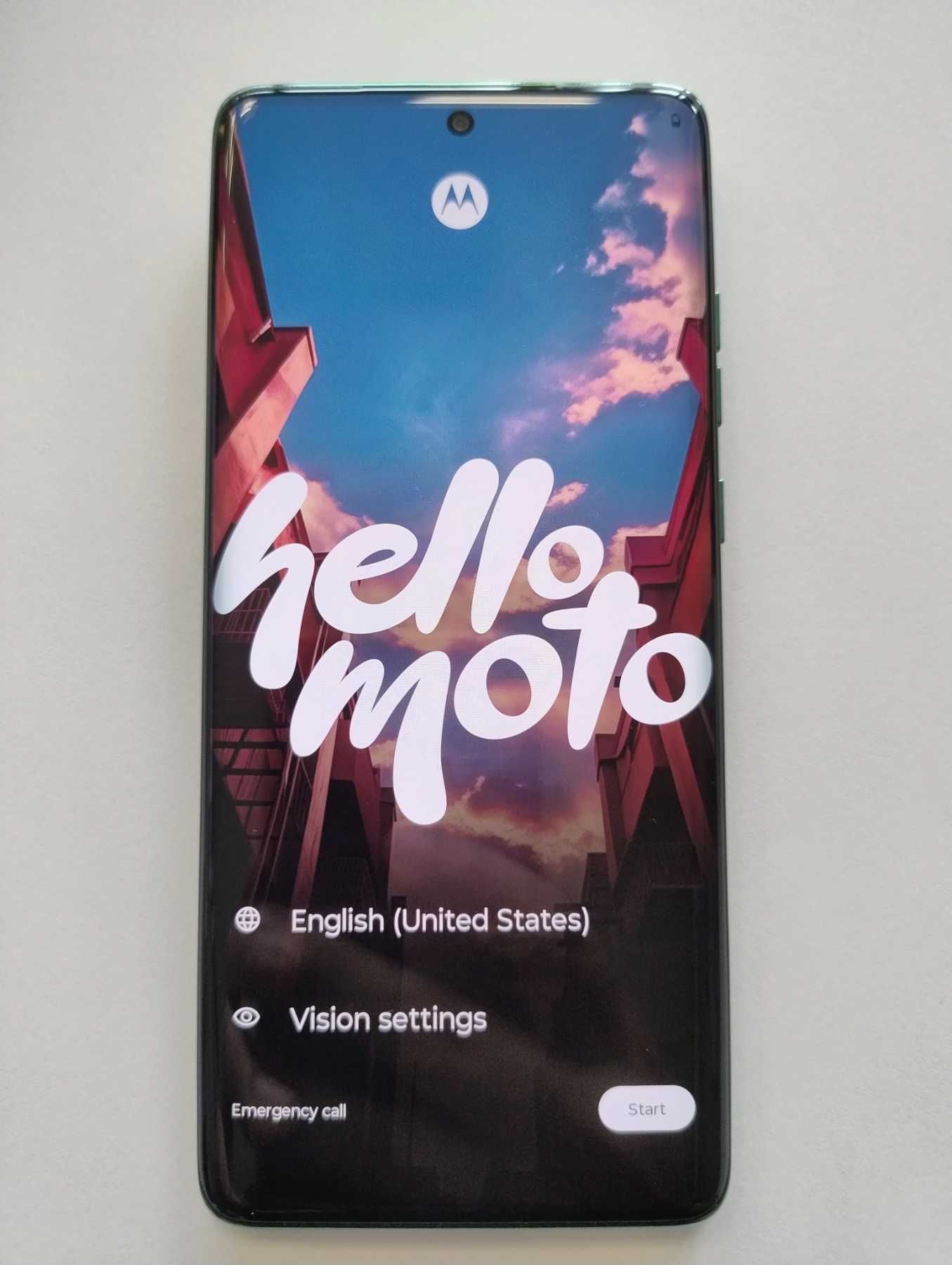 Мобилен телефон Motorola Edge 60