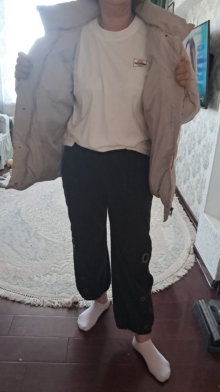 Продам куртку зимнюю.