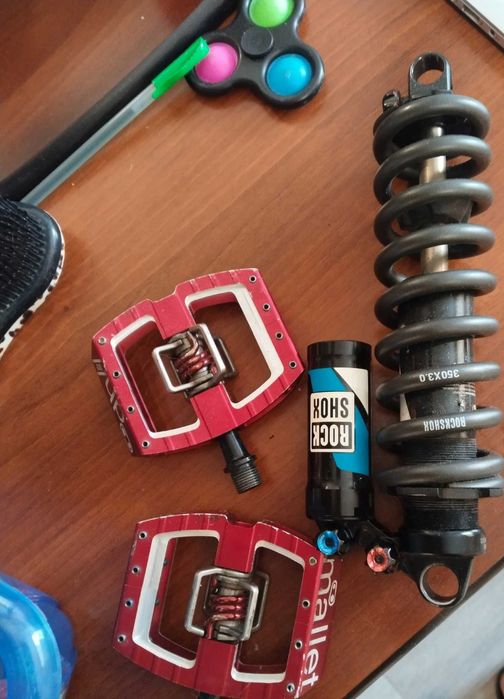 Топовый Амортизатор для Даунхилл Dh Rock Shox vivid rc2 Состояние топ