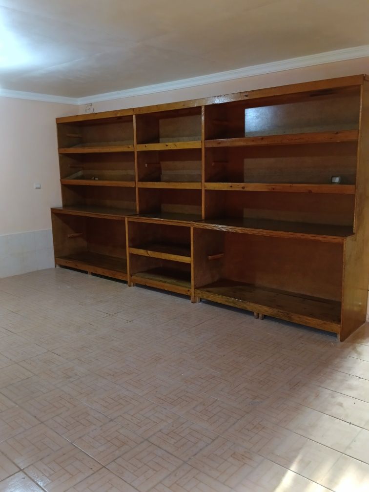 Комната для магазина или для швейной