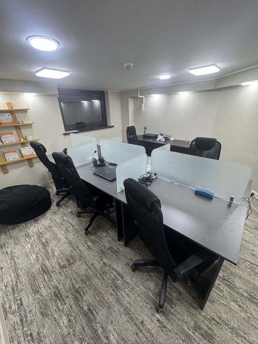 Стол, кресла, стулья, тумба, пуфик, рабочие столы, конферец столы