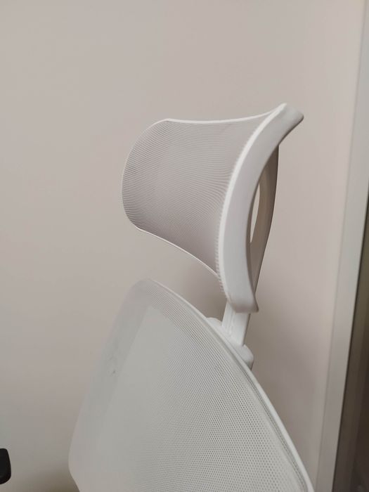 Офис работен стол като нов, луксозен за компютър или почивка