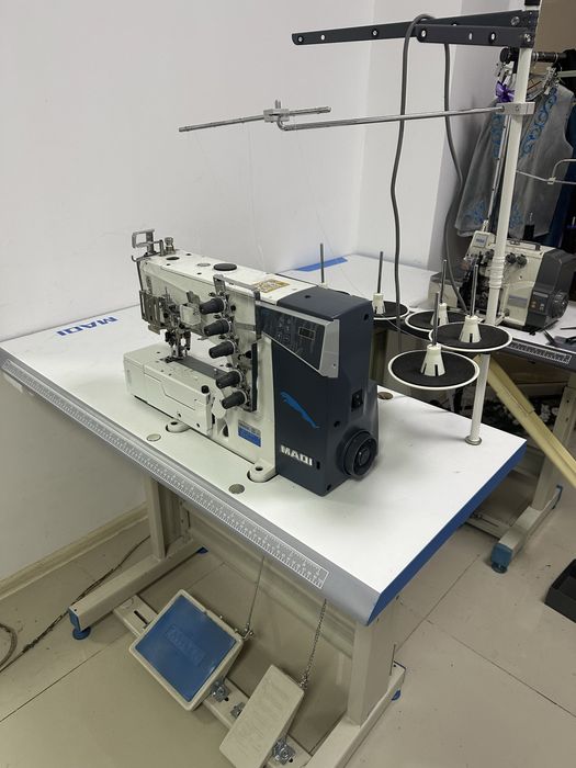 Плоскошовная распошивальная машина