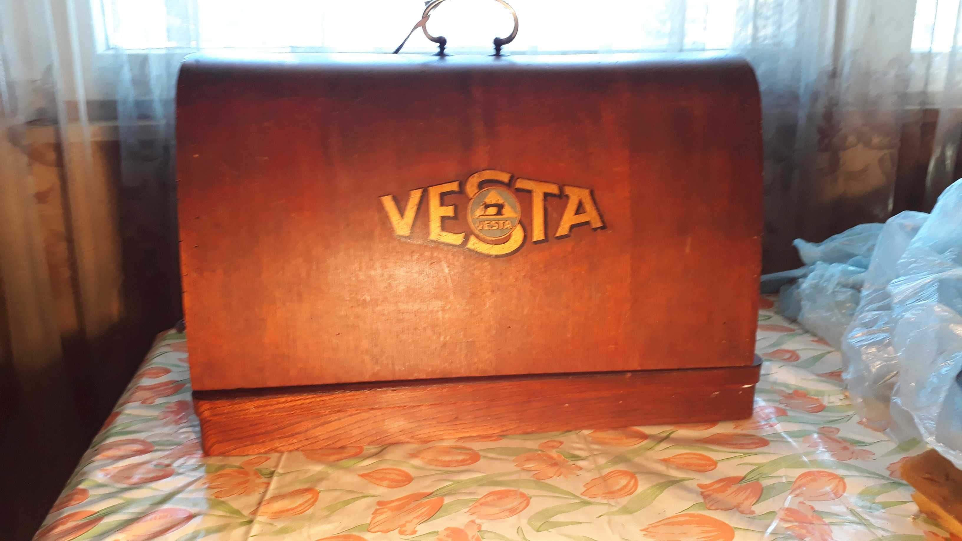 Ръчна Шевна Машина VESTA - Работеща.