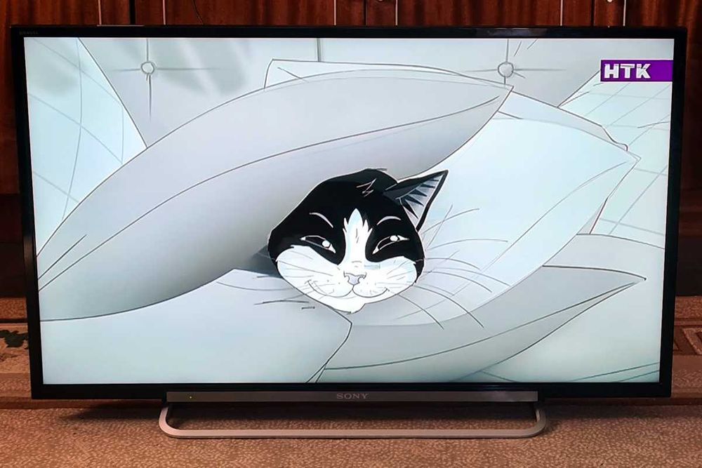 LED TV SONY D=102см и новый SmartTVbox: Wi-Fi, YouTube, фильмы и пр.